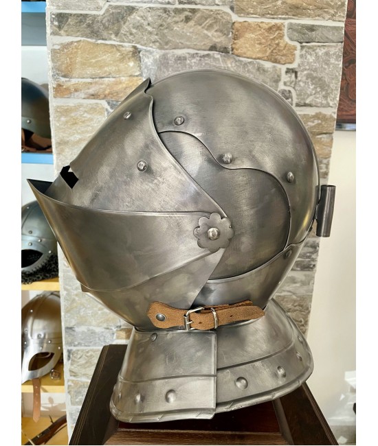 Medieval knight's Helmet - Armet Helmet