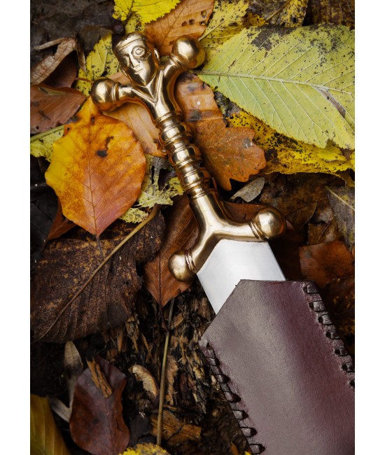 Celtic Dagger with Bronze Hilt