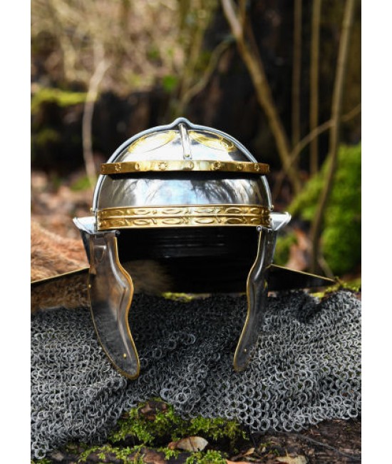 Roman helmet Imperial Italic G