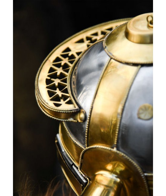 Roman helmet Imperial Italic H