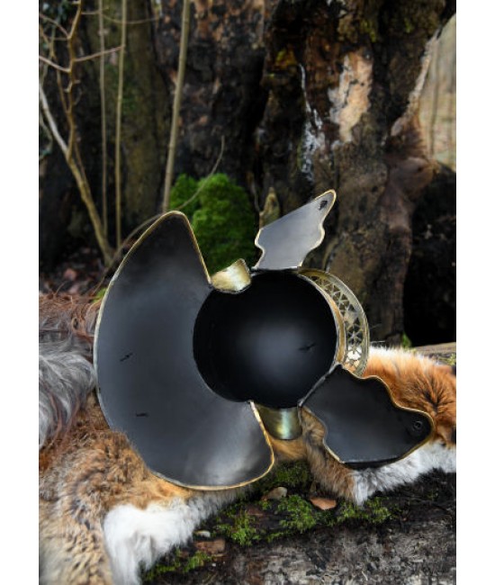 Roman helmet Imperial Italic H