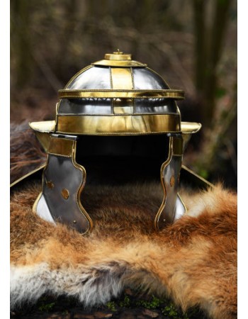 Roman helmet Imperial Italic H
