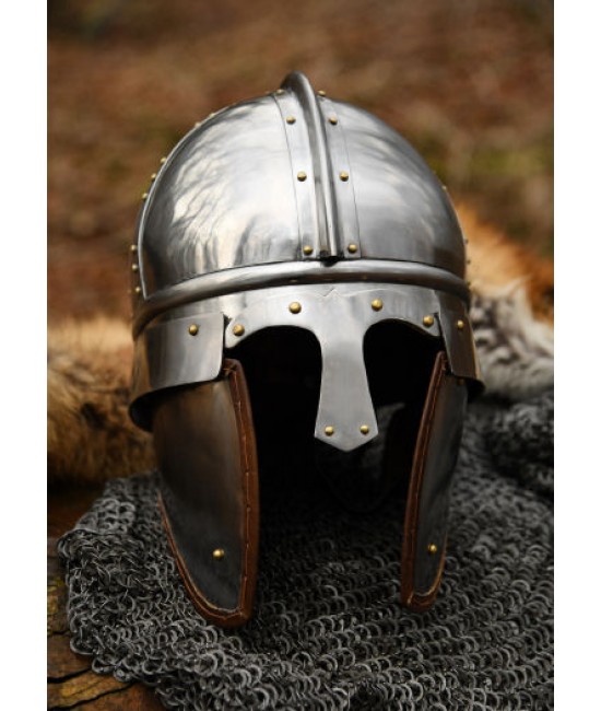 Late-Roman cavalry helmet, Concesti, 1-1.2 mm Late-Roman cavalry helmet, Concesti, 1-1.2 mm