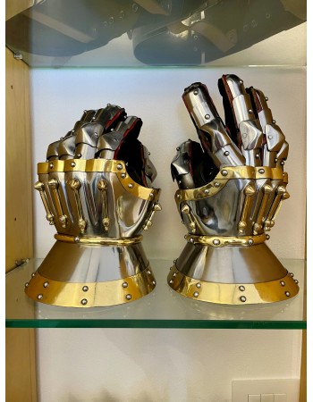 Medieval Gauntlets Churburg