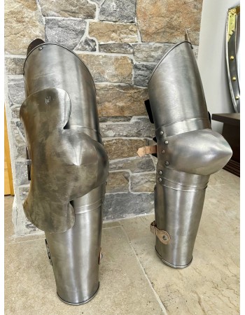 Medieval Arm Armor