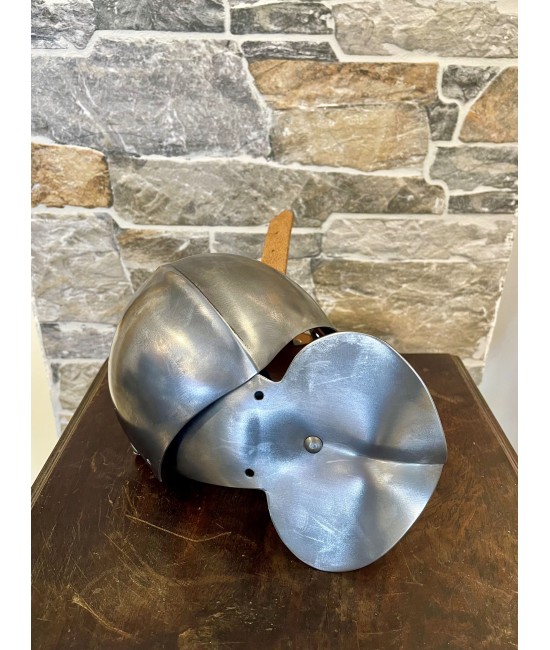 Medieval arm protection