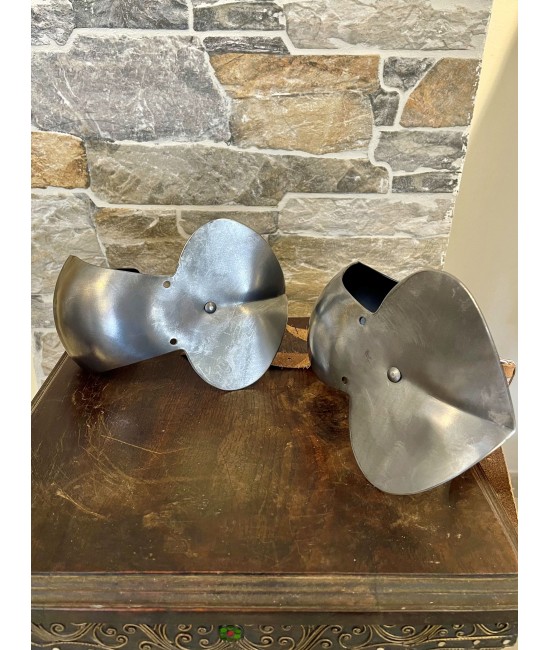 Medieval arm protection