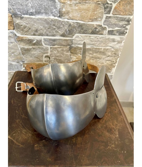 Medieval arm protection