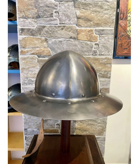 Cappello d'arme, elmo medievale