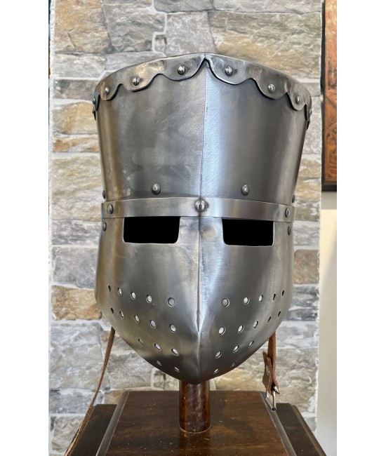 Crusader Helmet - Great Helmet
