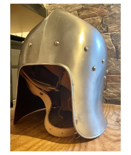 Barbute helmet