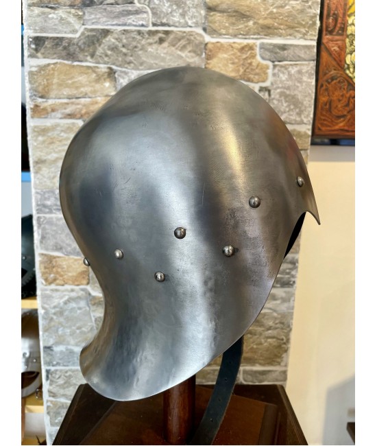 Barbute helmet, Venetian Sallet