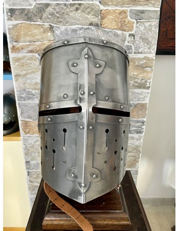 Templar Helmet - Battle Ready