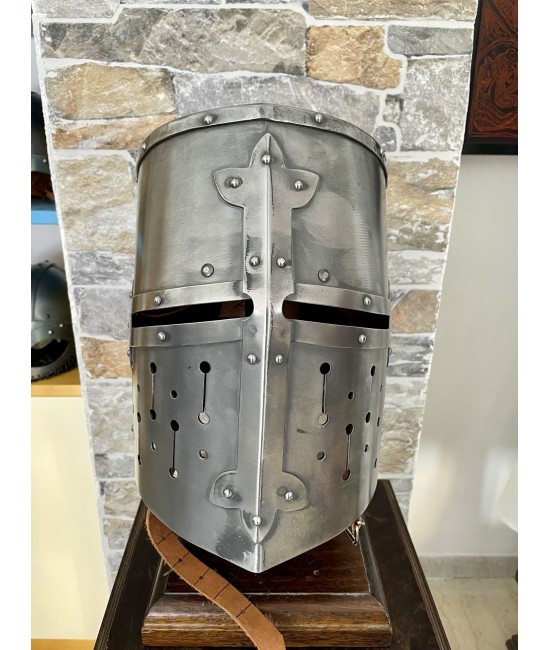 Templar Helmet - Battle Ready
