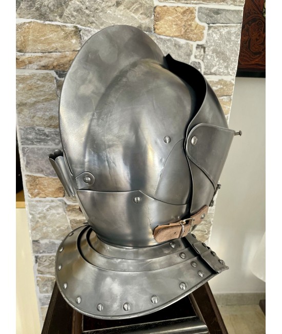 Elmo Medievale da Cavaliere