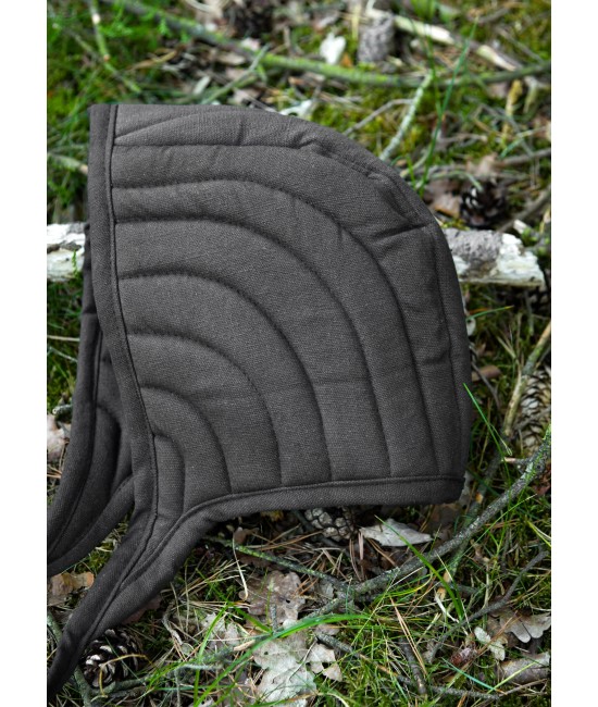 Padded arming cap