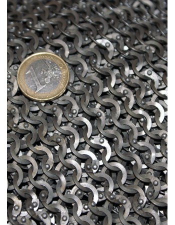 Haubergeon, flat ring, round rivet heads