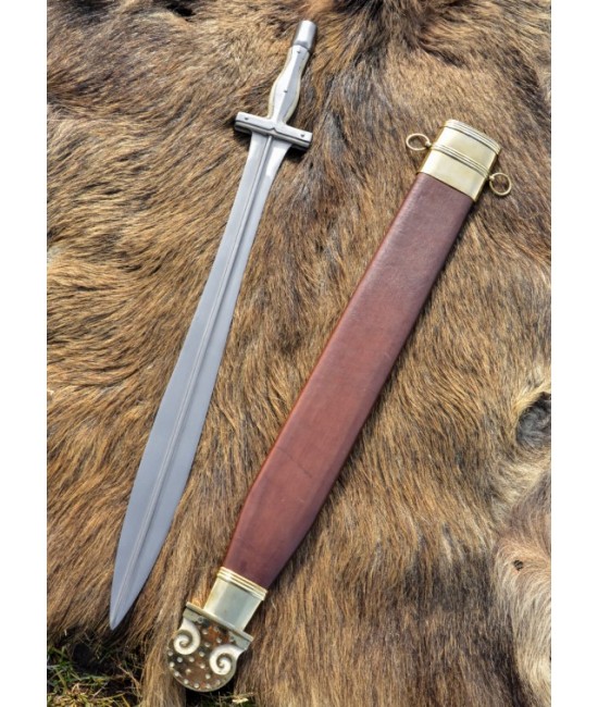 Hoplite sword from Campovalano