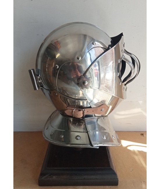 Medieval Horse Rider's Helmet, Parade helmet