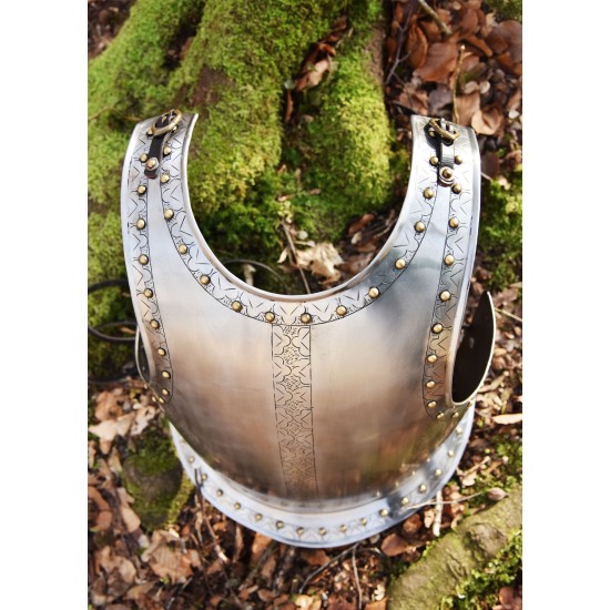 Medieval Breastplate - with engravings Medieval Breastplate - with engravings