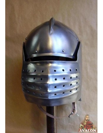 Bellows sallet helmet