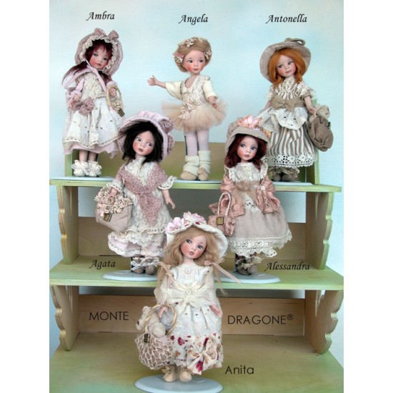 Dolls: Anita, Angela, Antonella, Alessandra, Agata, Ambra