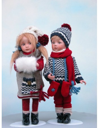 Porcelain Dolls - Baby in Winter - Dimensions: 29 cm