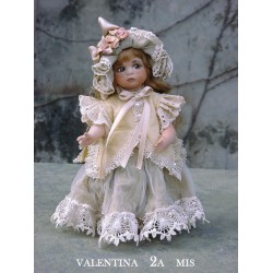 Doll Valentina 2A Mis - Size: 18 cm