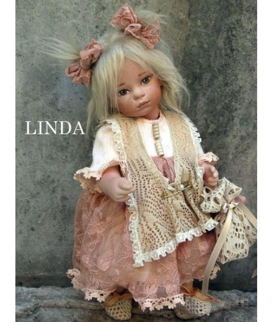 Linda Porcelain Doll, Collectible Dolls. Collectible