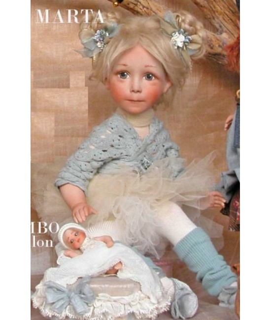 Porcelain Dolls - Marta ballet dancer sitting, Height: 42/33 cm.