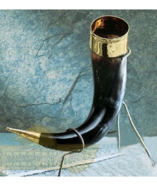 Horn libation