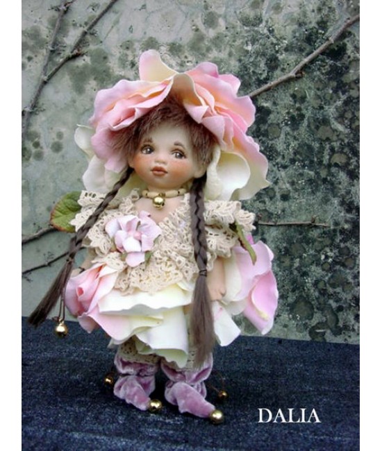 Dalia Pink