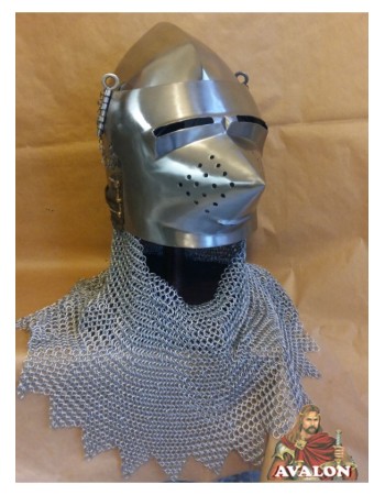Medieval bassinet helmet