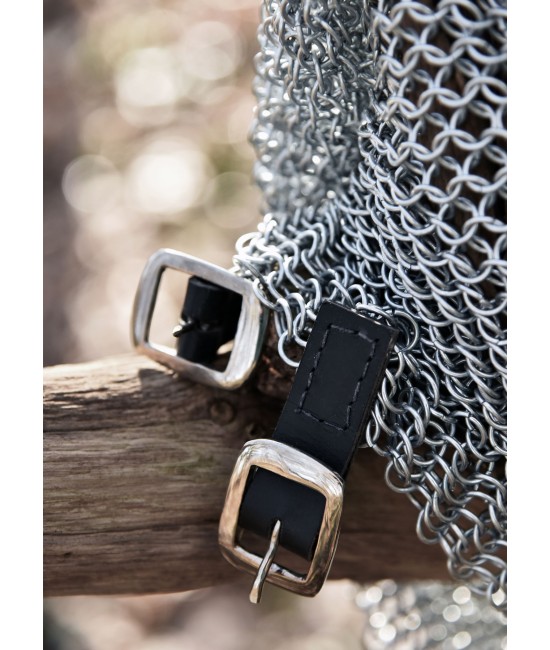 Chain mail legs chausses