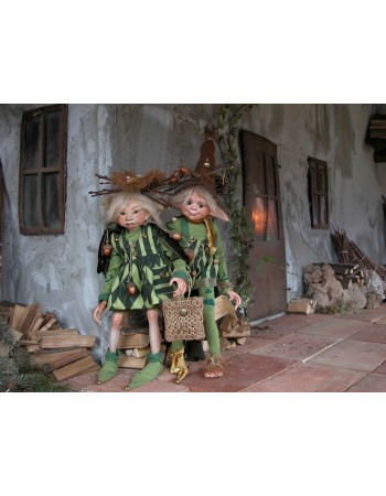 Acorn and Elderberry, Porcelain Doll