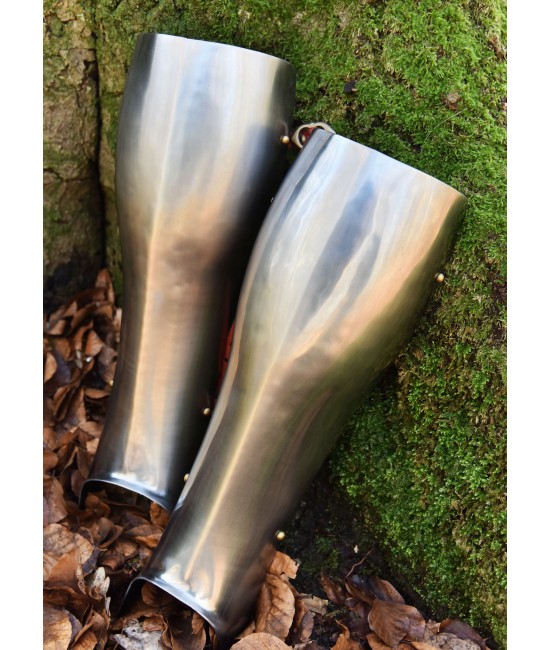 Knights greaves (pair), steel