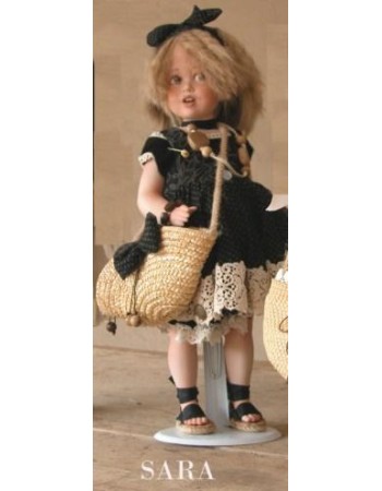 Porcelain Dolls: Sara - Size: 38 cm