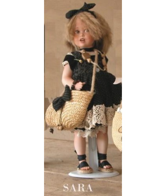 Porcelain Dolls: Sara - Size: 38 cm