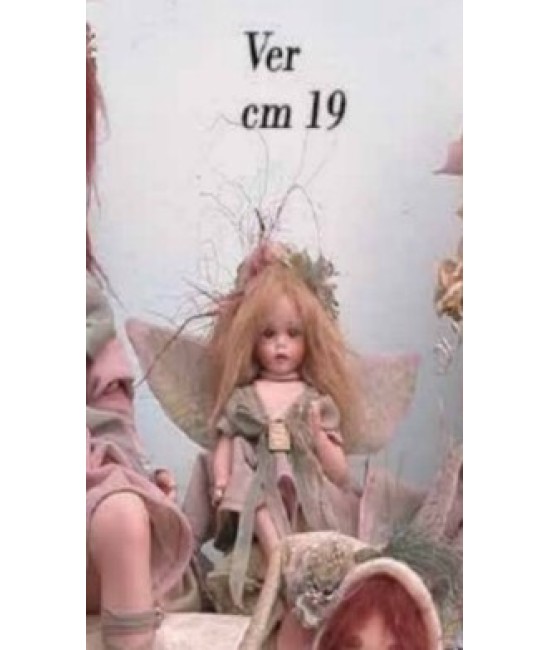 Ver, porcelain doll