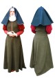 Italian woman's dress style