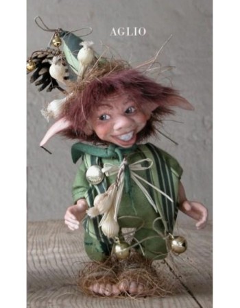 Garlic, porcelain doll