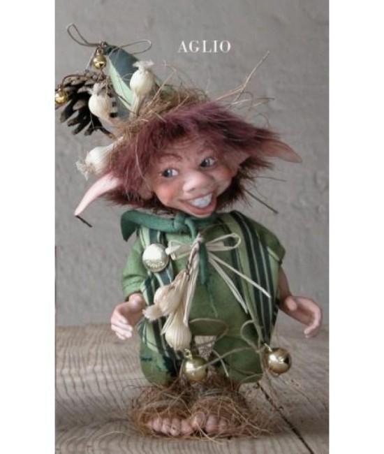Garlic, porcelain doll